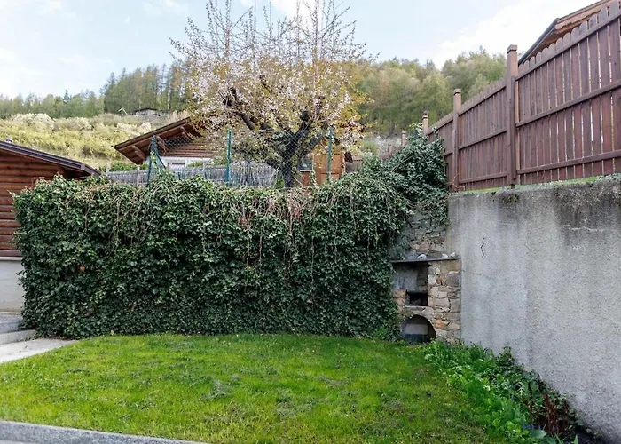 アパート Beppe ボルミオ